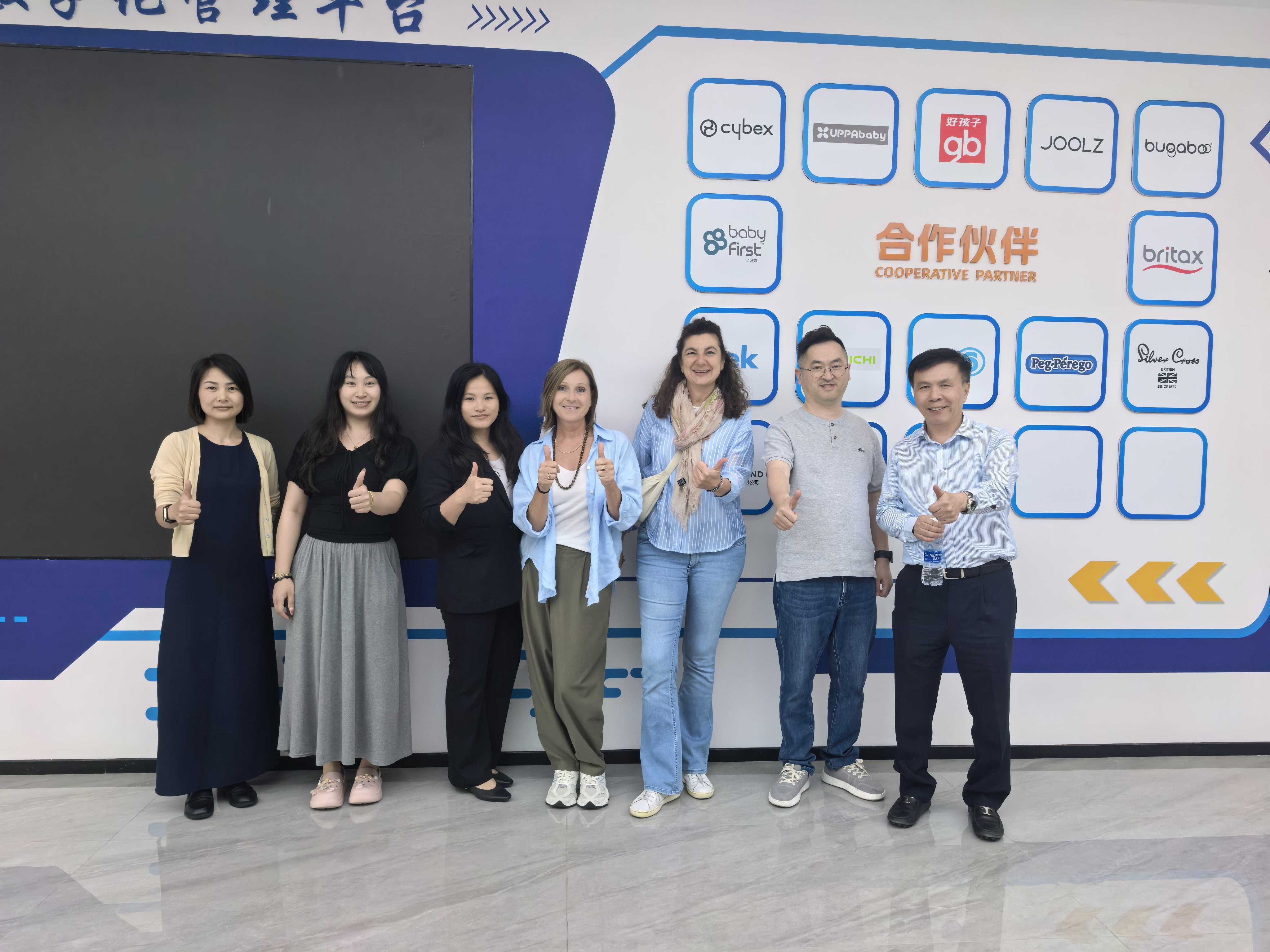 意大利 Peg Perego品牌技术团队莅临欧斯利凡新厂区进行参观和技术指导
